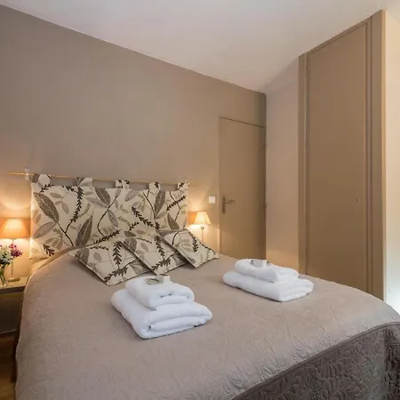 Sleeps 4 Шамони