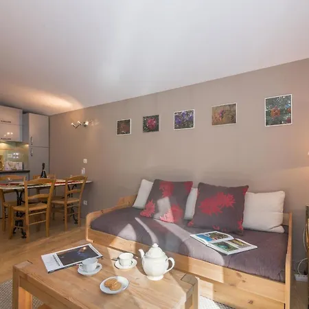 Sleeps 4 Апартаменты *